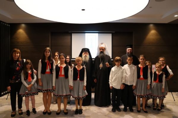 Ο Πατριάρχης Βουλγαρίας σε φιλανθρωπική εκστρατεία για παιδιά