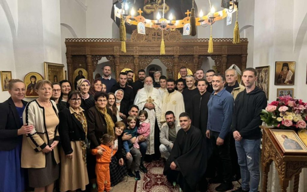 Отац Маркел из Свете земље богослужио у Храму Св. Текле у Даниловграду