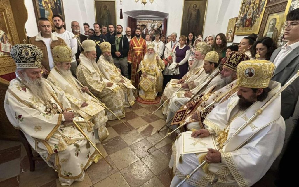 Лучиндан на Цетињу, Митрополит Хризостом: Свети Петар био равноапостолни, чинио чуда у тешка времена