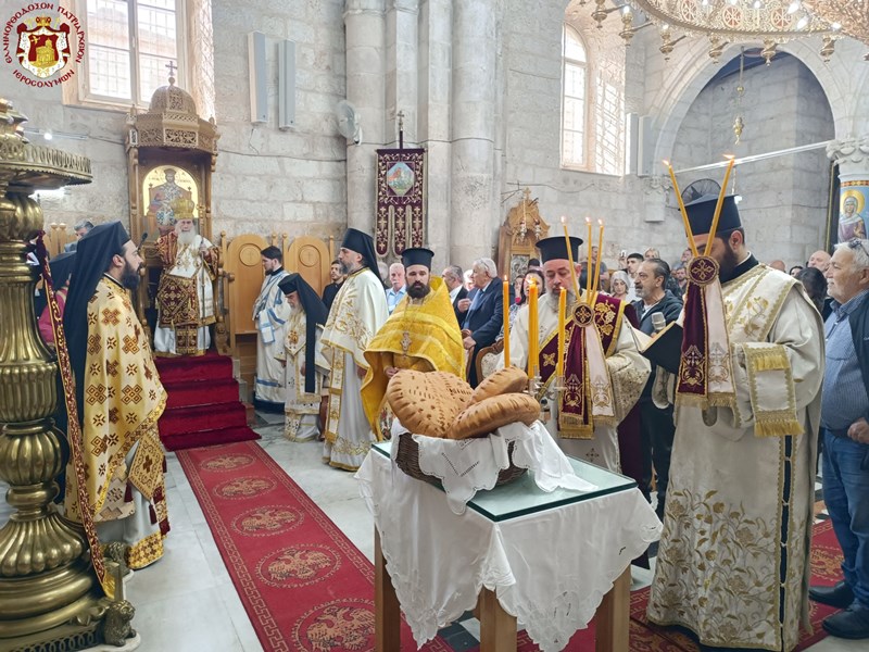 The feast of the deposition of the relic of the holy Great Martyr George the Trophy – Bearer