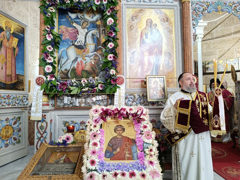 عيد تذكار نقل رفات القديس العظيم في الشهداء جوارجيوس اللابس الظفر