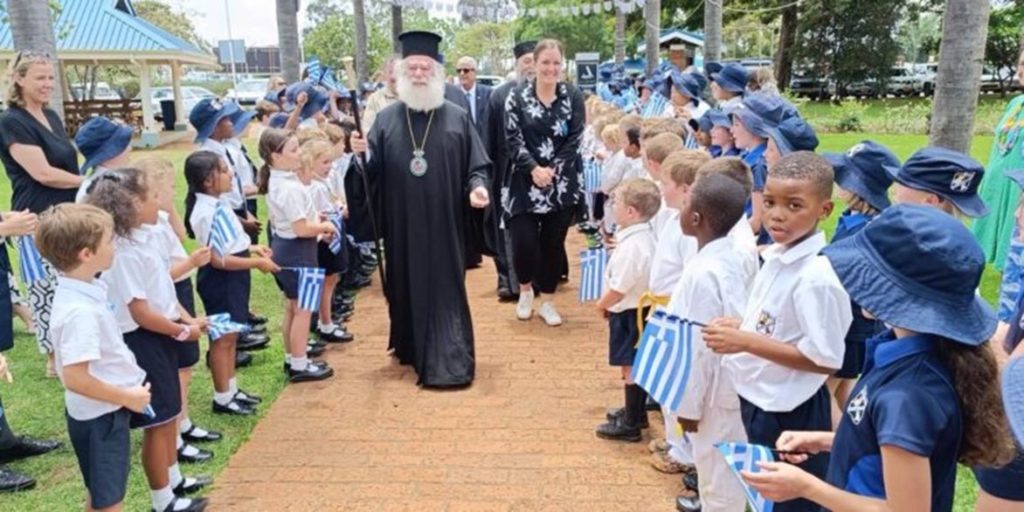 البابا ثيودروس يحضر اليوم الوطني لدولة الإمارات العربية المتحدة في زيمبابوي