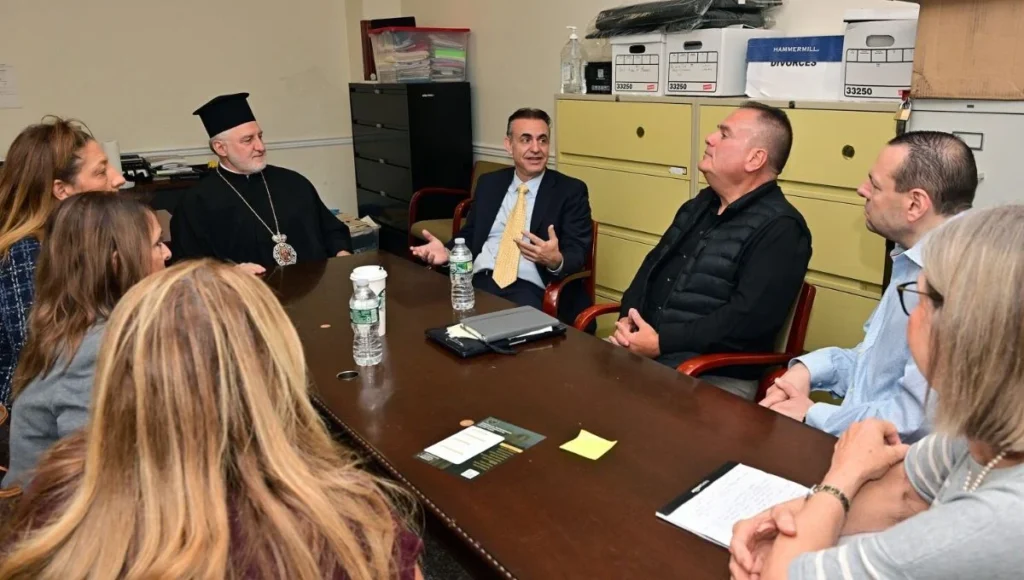 Successful Conference Advances Greek Education