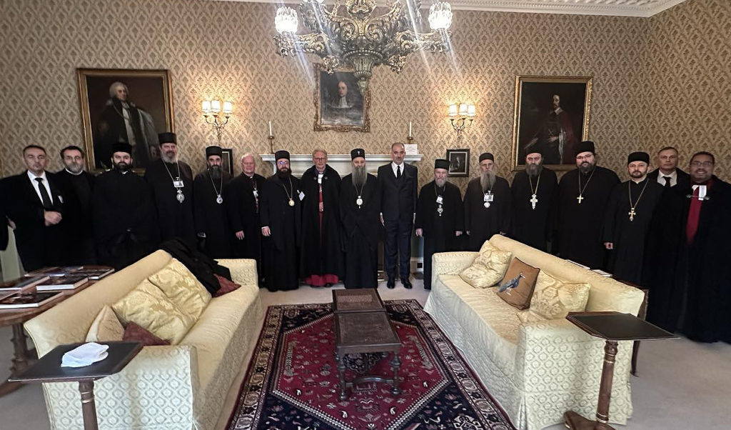 Патријарх Порфирије у Виндзору: Епископ Кристофер пренео лични поздрав краља Чарлса