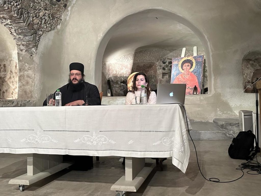 Δεύτερη συνάντηση για τη “Θεραπευτική της Οικογένειας” στη Σαντορίνη