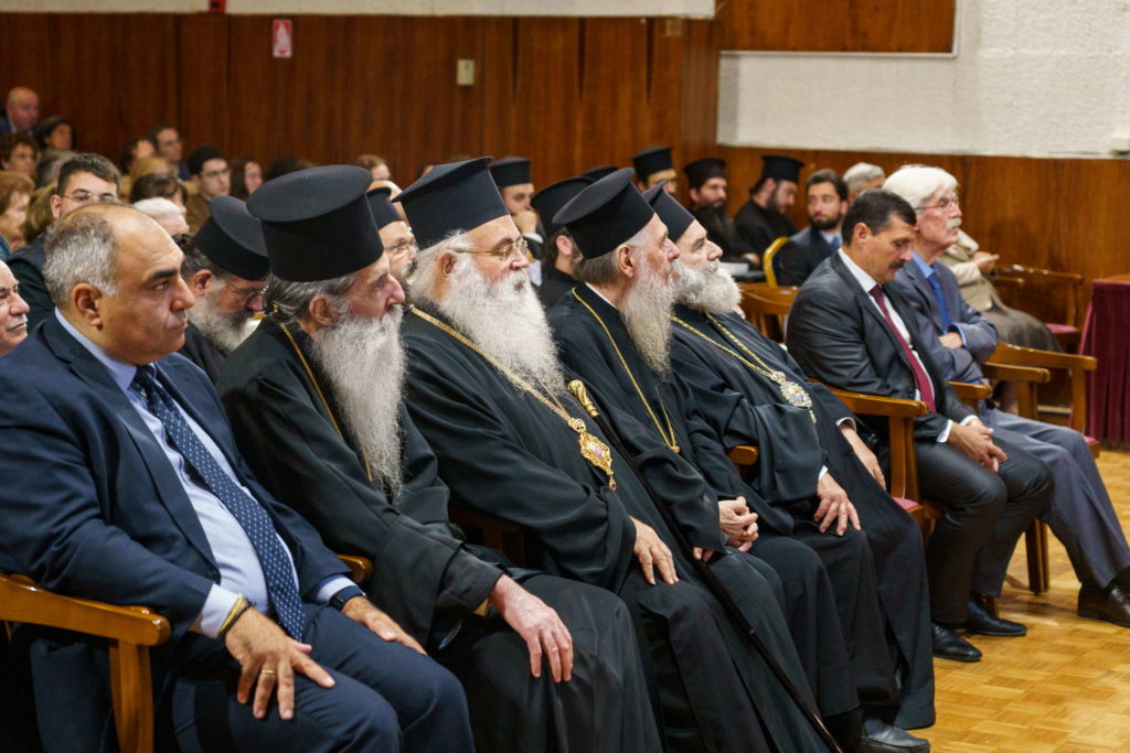 «Κύπρος 1974-2024: Η γραμμή που σχίζει την καρδιά μας»: Κατάμεστο το αμφιθέατρο του Πολεμικού Μουσείου για την εκδήλωση μνήμης