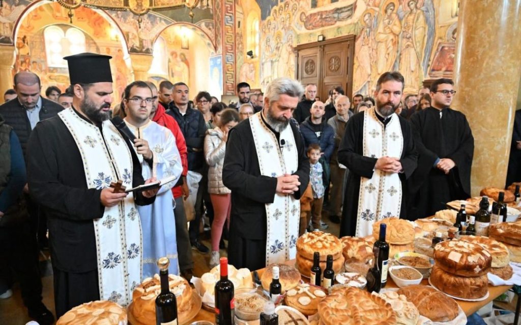 Аранђеловдан молитвено прослављен у Саборном храму у Бару