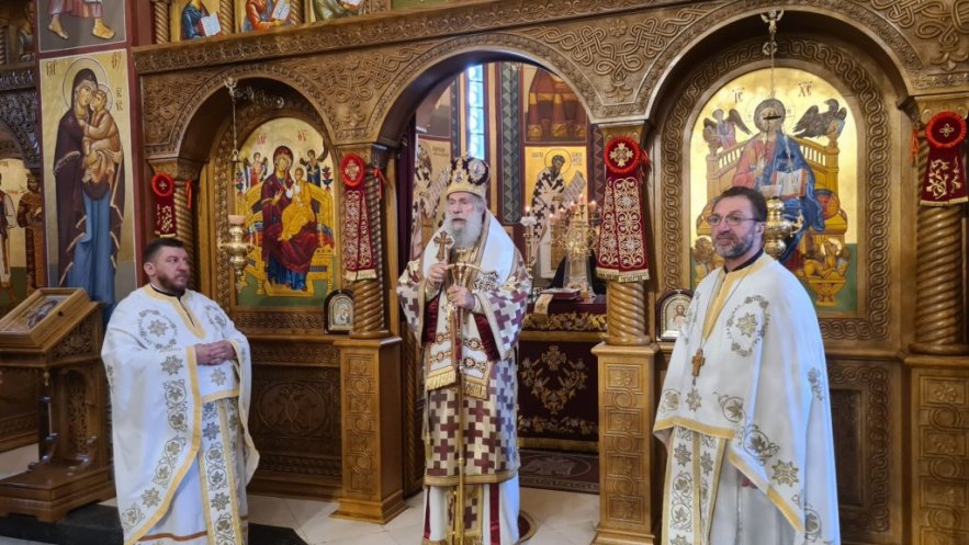 Владика хвостански Алексеј богослужио у Цркви Светог кнеза Лазара у Београду