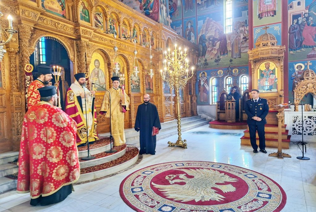 Η εορτή των Προστατών της Πυροσβεστικής Υπηρεσίας Αγίων Τριών Παίδων εν Καμίνω στην Ι.Μ. Μαρωνείας