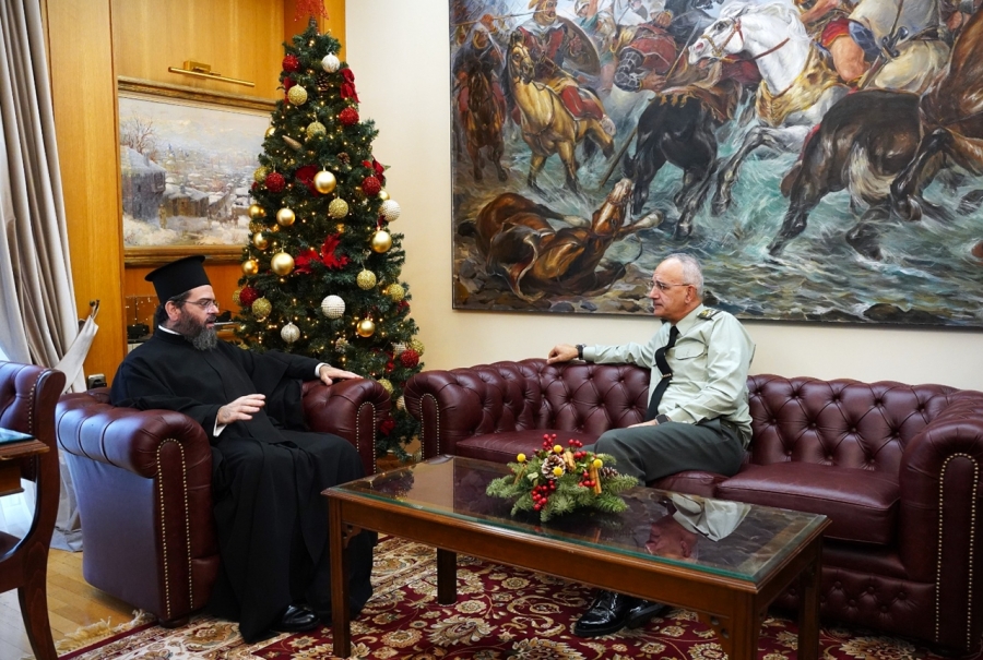 Επίσκεψη του Μητροπολίτη Μαρωνείας στον Αρχηγό Γ.Ε.ΕΘ.Α.