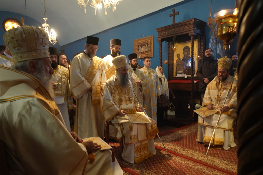 Патријарх Порфирије: Кроз покајање отворимо простор благодати Божјој да исцељује и зацељује