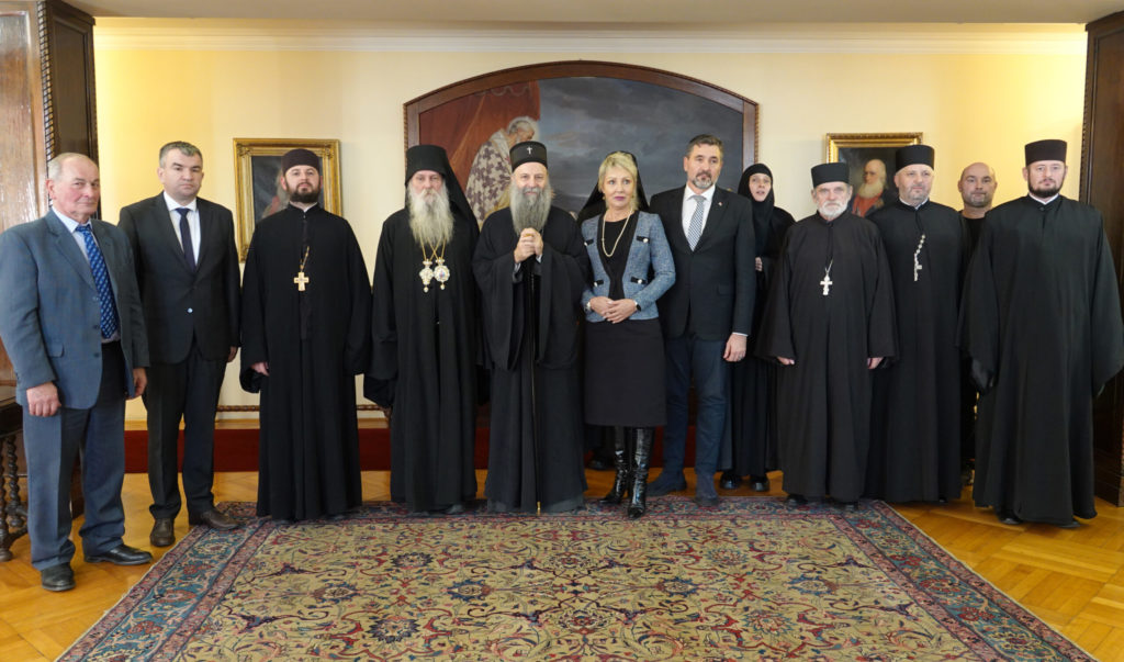 Патријарх Порфирије разговарао са владиком Јованом и представницима клира и народа Епархије славонске