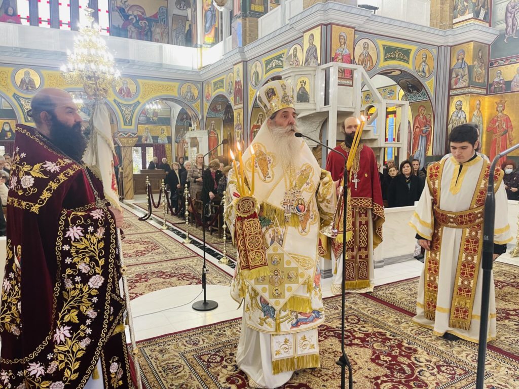 Μητροπολίτης Πειραιώς: Το Άγιο Ποτήριο είναι η υπερτάτη πρόσκληση στο Δείπνο της Βασιλείας