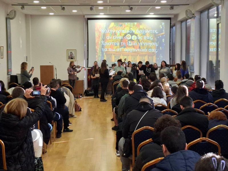 Η Ιερά Μητρόπολη Χαλκίδος γεμίζει με παιδιά 