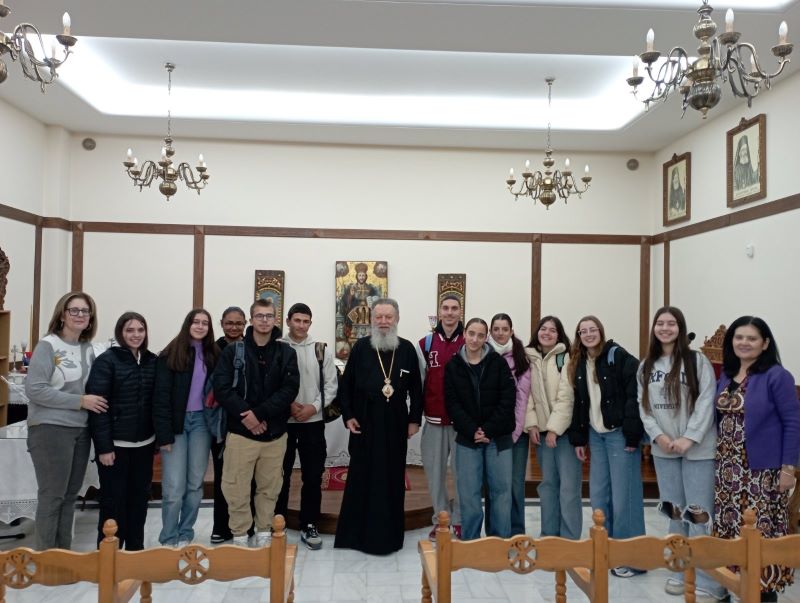 Επίσκεψη μαθητών 2ου Λυκείου Χαλκίδος στον Μητροπολίτη Χρυσόστομο