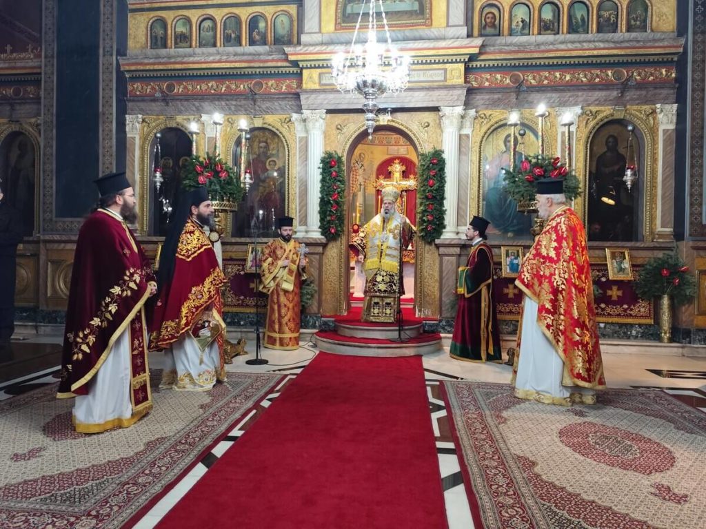 Η Λειτουργία των Χριστουγέννων στην Μητρόπολη Θεσσαλιώτιδος