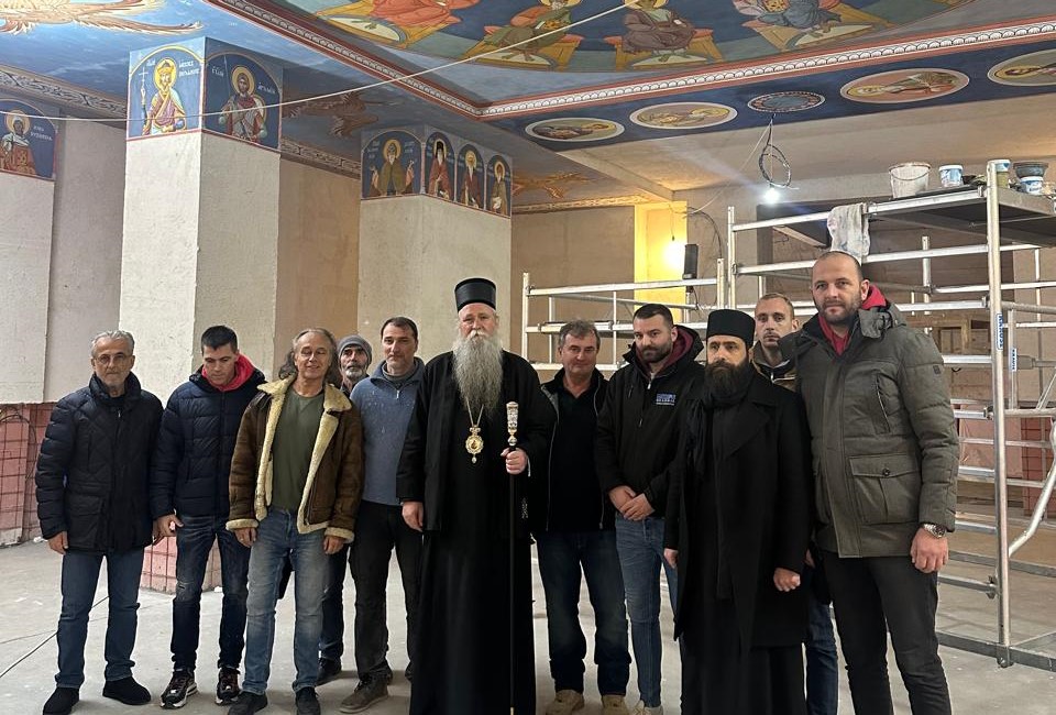 Ο Μαυροβουνίου Ιωαννίκιος στο εργοτάξιο του Ορθόδοξου Λυκείου και το Ναό του Αγίου Σάββα στην Ποντγκόριτσα