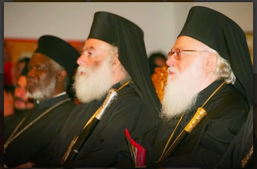 Ο Πατριάρχης Αλεξανδρείας προσεύχεται για τον Αρχιεπίσκοπο Αλβανίας