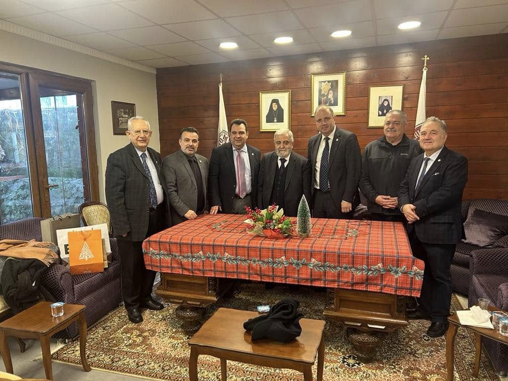 Αντιπροσωπεία της Φιλοπτώχου Αδελφότητας Ανδρών Θεσσαλονίκης στην Ιερά Μητρόπολη Δέρκων