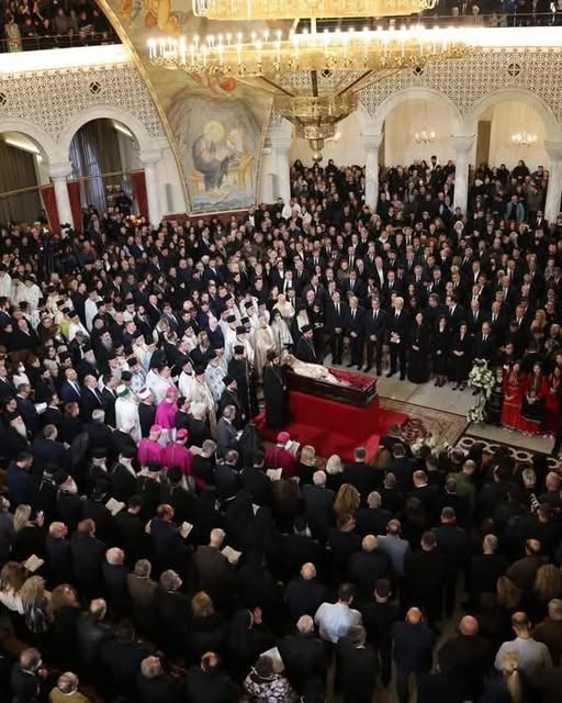 Lamtumirë, Kryepeshkopi dhe kryebariu Anastas Janullatos që i doli zot kishës e kombit dhe dy fjalë për atë që hodhën baltë