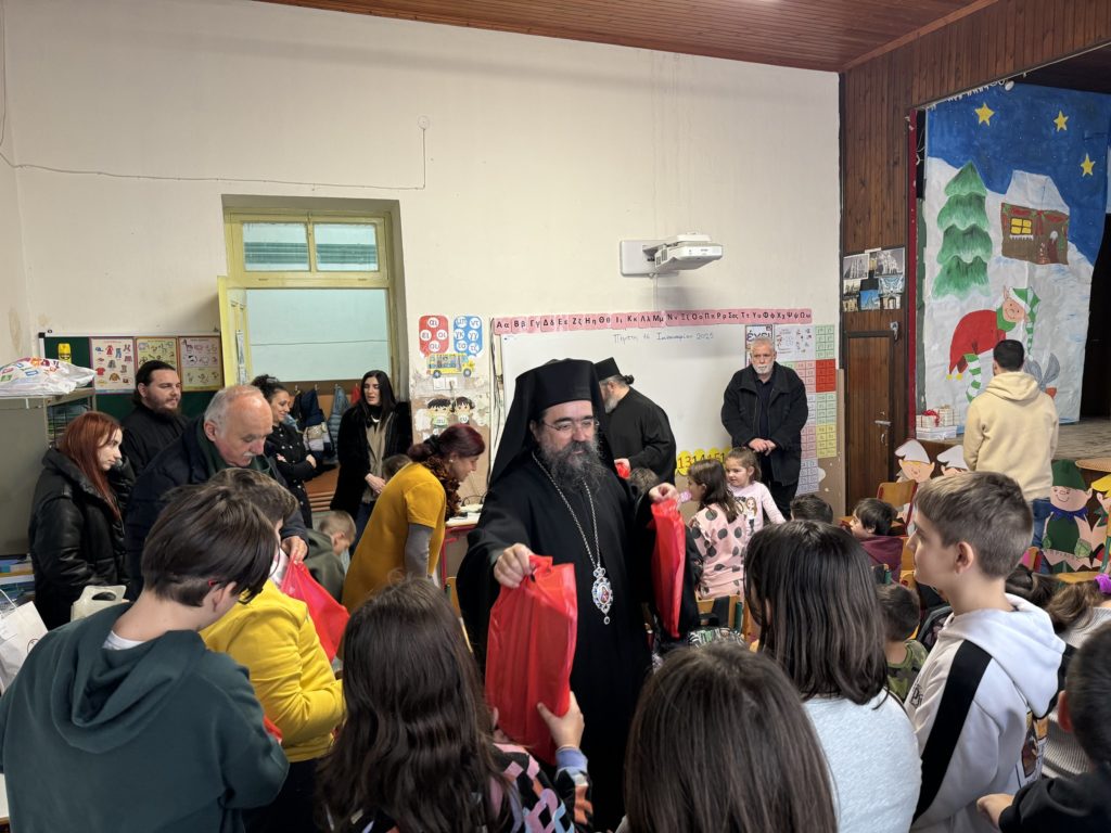 Το χρονικό της πρόσφατης ποιμαντικής δράσης του Μητροπολίτη Καστoρίας