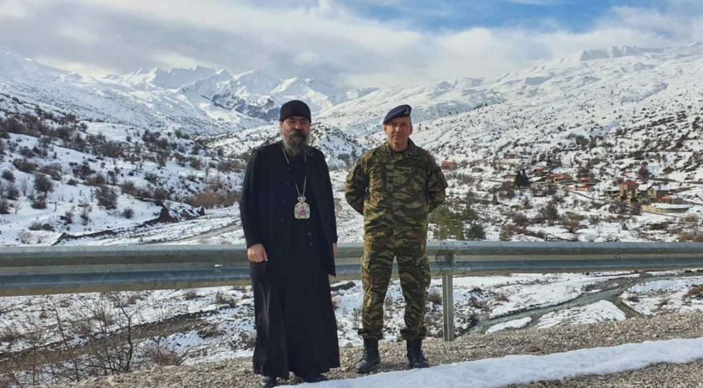 Επίσκεψη του Μητροπολίτου Καστορίας στα συνοριακά φυλάκια του Τριλόφου και του Γράμμου