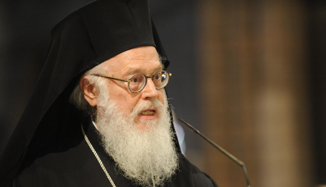 Kryepiskopi Anastas Janullatos: Edhe në rast se vdesim edhe në rast se rrojmë përsëri ne jemi të Zotit