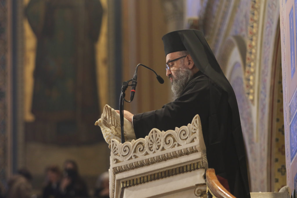 Αρχιμανδρίτης Ιωάννης Καραμούζης: Επικήδειος Λόγος στον μακαριστό Αρχιεπίσκοπο Αλβανίας κυρό Αναστάσιο (ΒΙΝΤΕΟ)