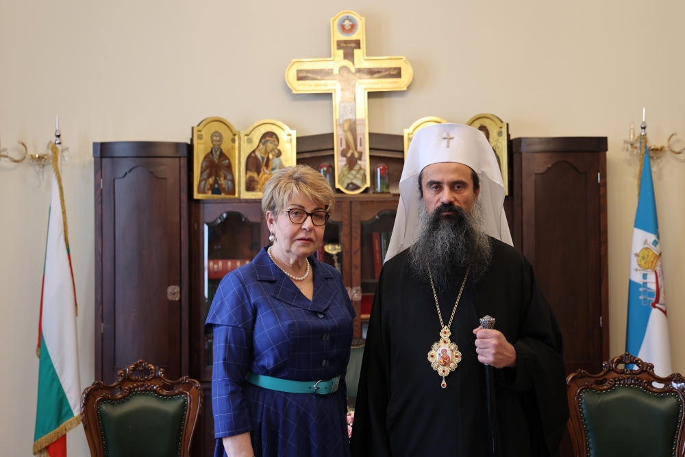 Πατριάρχης Βουλγαρίας σε Πρέσβειρα Ρωσίας: «Ελπίζουμε ότι θα σταματήσει η αιματοχυσία στην Ουκρανία»