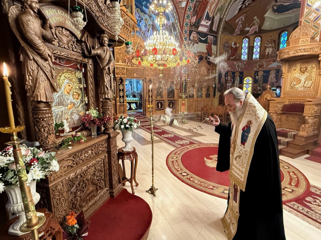 Πλήθος πιστών στις Ι. Παρακλήσεις στην Παναγία την «Γιάτρισσα» στην Κίσαμο