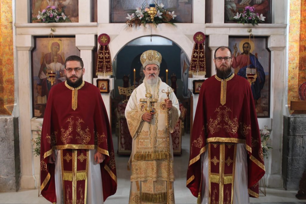 Митрополит Атанасије: Божић нас позива да показујемо добру вољу