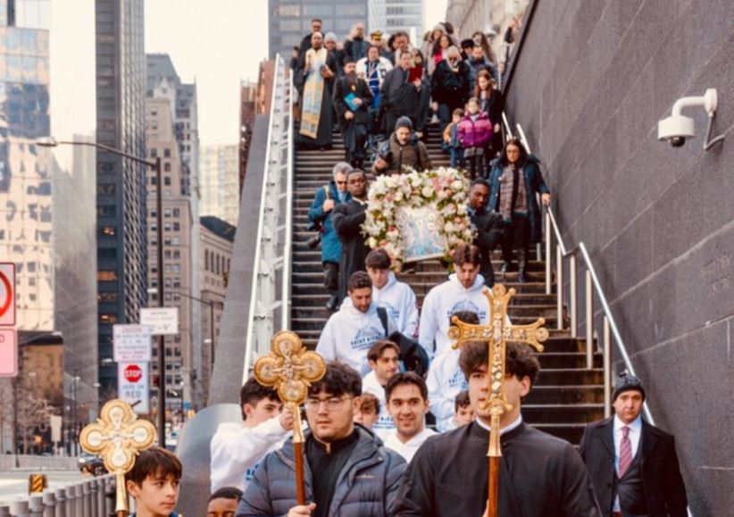 Νέα Υόρκη: Αγιασμός των υδάτων μετά από 23 χρόνια στον ποταμό Χάντσον – Ιστορική και λαμπρή τελετή στον Άγιο Νικόλαο στο Σημείο Μηδέν