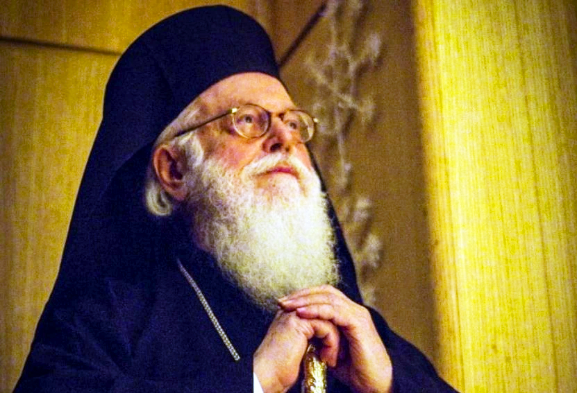 Στενοί συνεργάτες του Αρχιεπισκόπου Αλβανίας κυρού Αναστασίου μιλούν στο ραδιόφωνο της Πεμπτουσίας