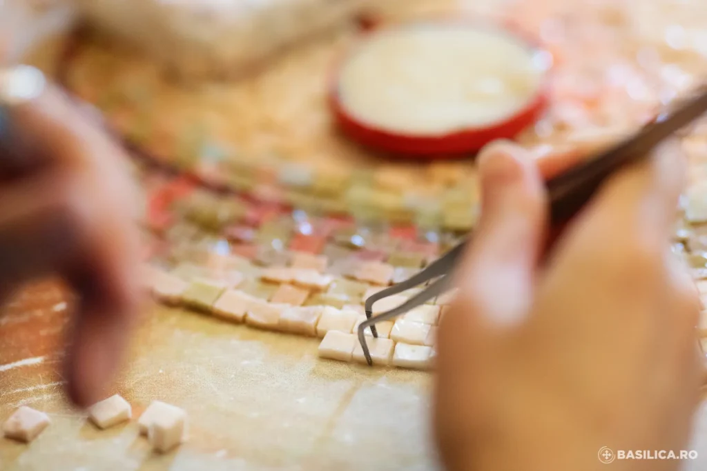 Mozaicul Catedralei Naționale va putea fi admirat înainte de sfințire, la Suceava: Expoziție aniversară