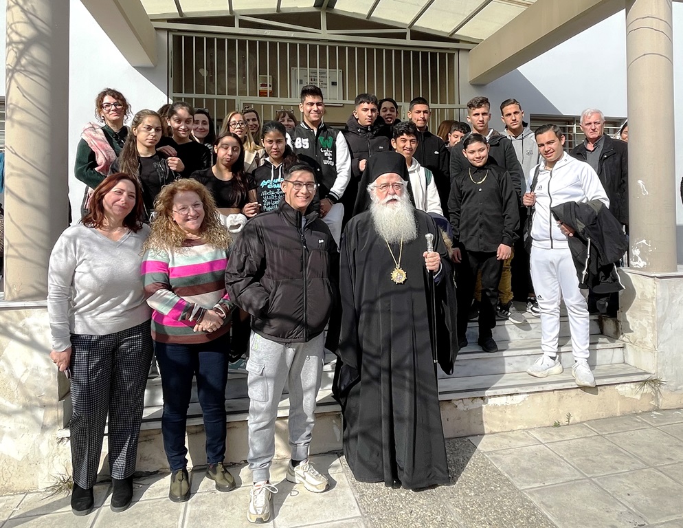 Επίσκεψη του Μητροπολίτη Δημητριάδος στο Παράρτημα της Κοινωνικής Πρόνοιας Ρομά Αλιβερίου