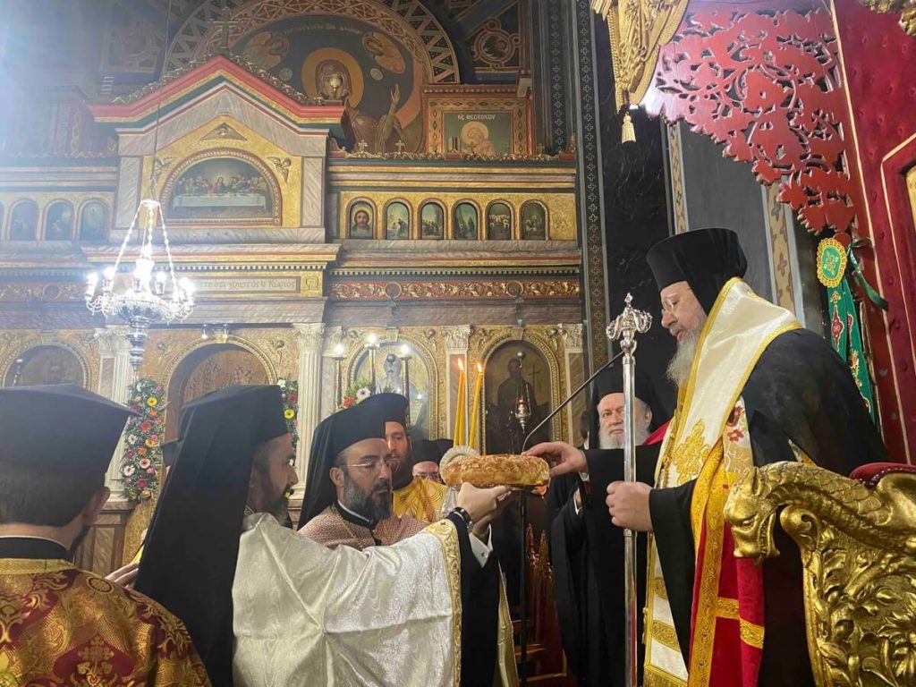 Πολυαρχιερατικός Εσπερινός Ονομαστηρίων Μητροπολίτη Θεσσαλιώτιδος Τιμοθέου