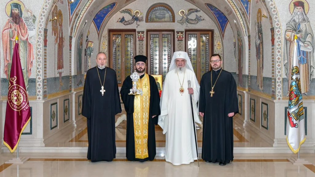 Patriarhul Daniel a primit un nou dar pentru Catedrala Națională: Moaștele Sf. Andrei, aduse de la Amalfi