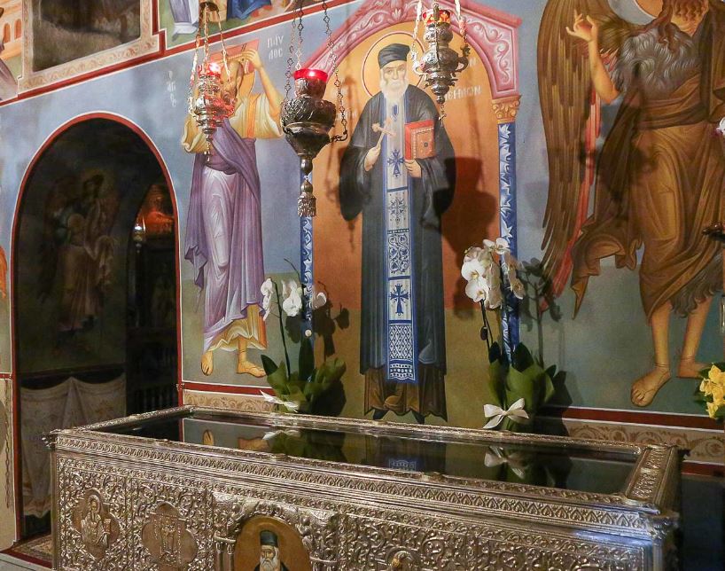 ΑΦΙΕΡΩΜΑ: Όσιος Βησσαρίωνας ο Αγαθωνίτης – Ο Ελεήμων Άγιος της εποχής μας (ΒΙΝΤΕΟ)