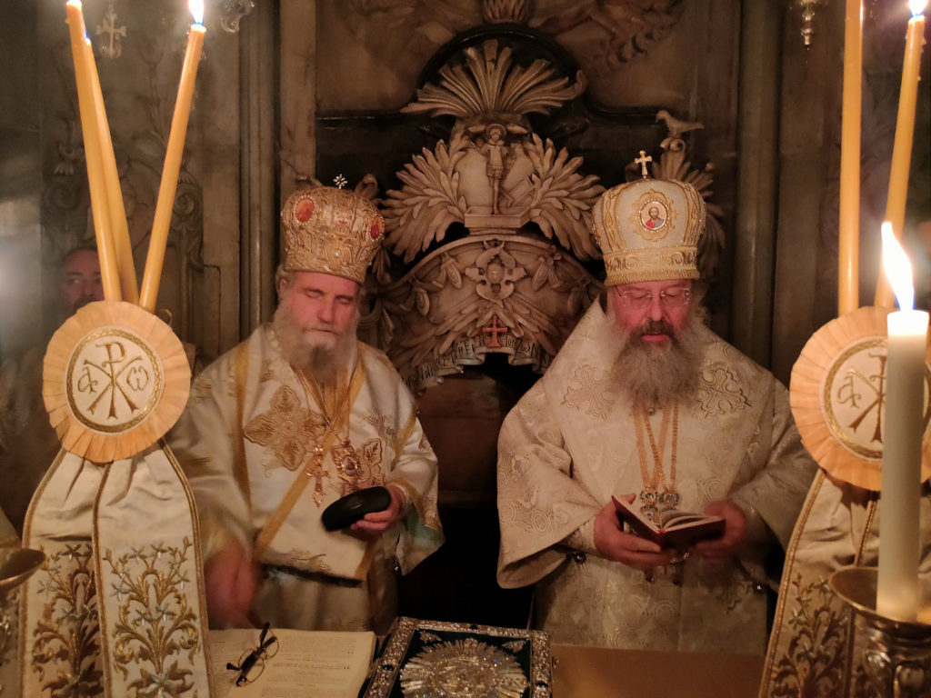 Митрополит Казанский Кирилл принял участие в Литургии на Гробе Господнем