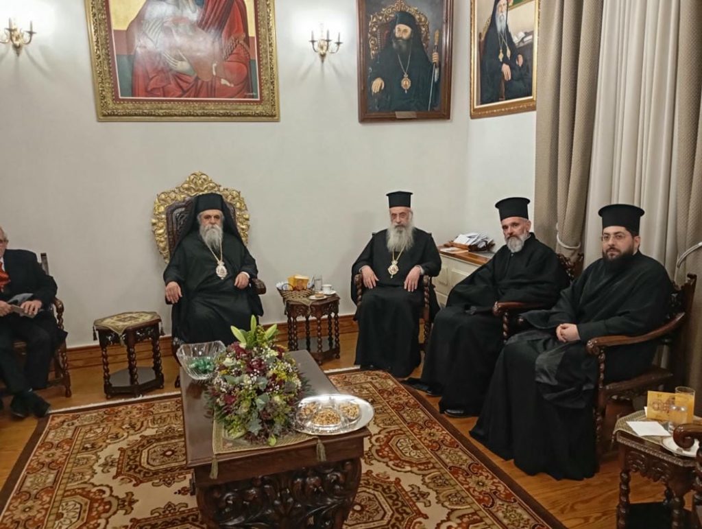 Ευχές στον εορτάζοντα Μητροπολίτη Ηλείας Αθανάσιο