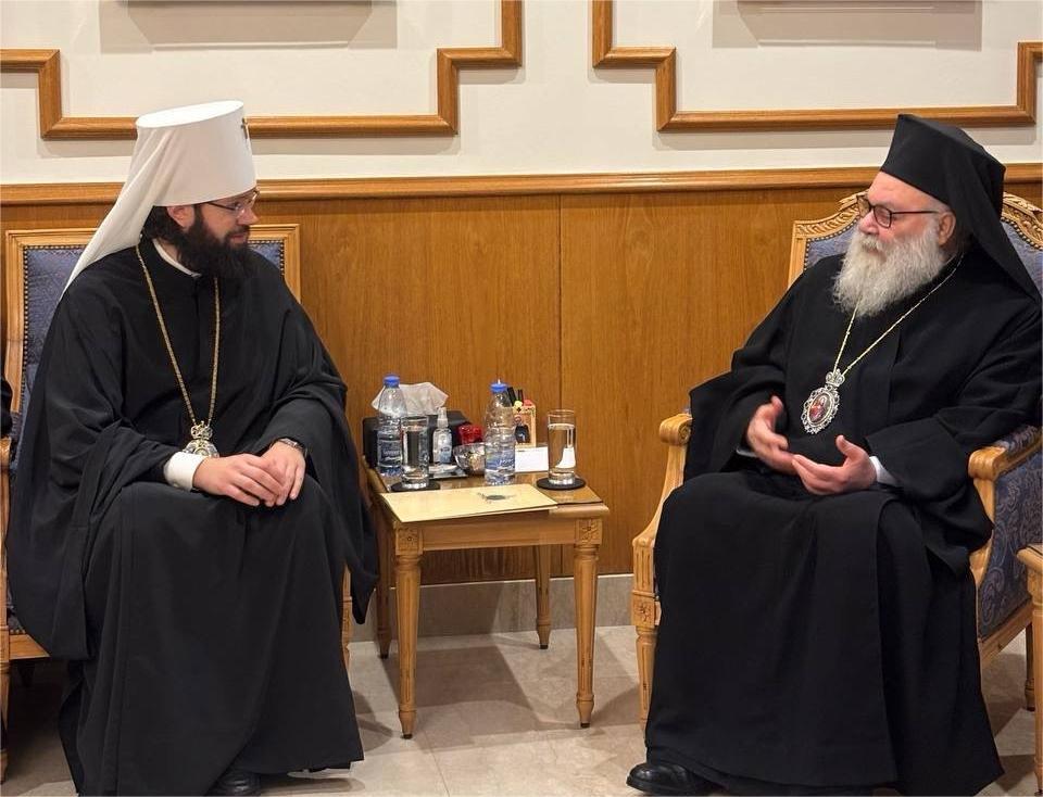 ვოლოკოლამსკის მიტროპოლიტი ანტონი ანტიოქიის მართლმადიდებელი ეკლესიის წინამძღვარს შეხვდა