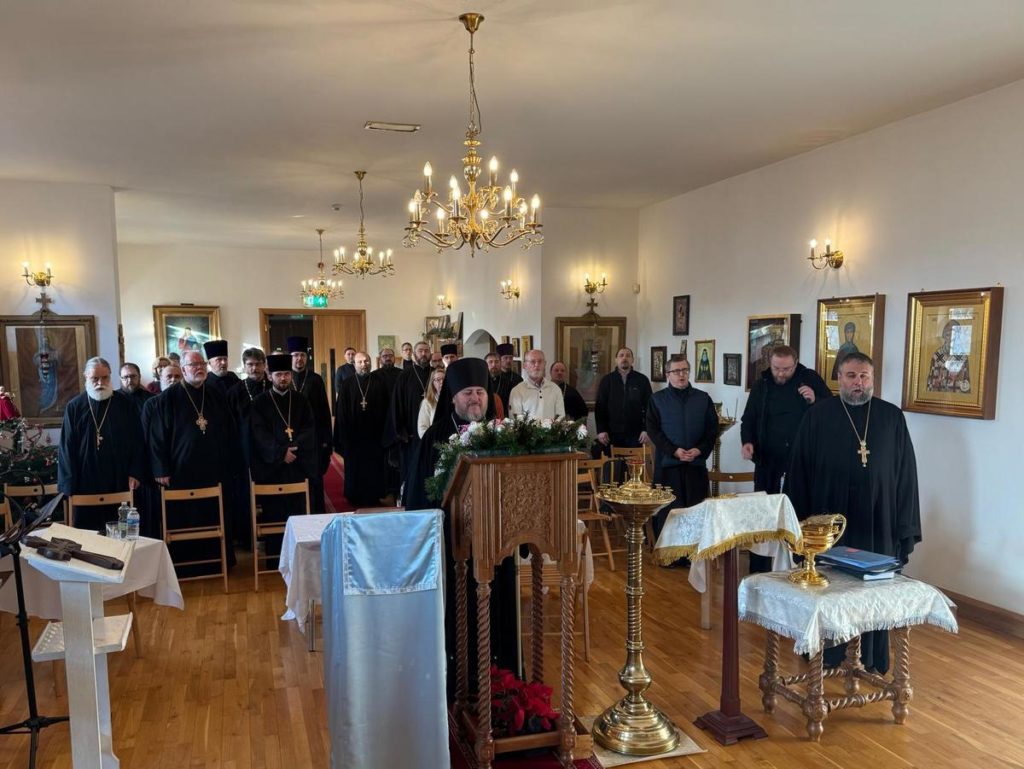 В Покровском храме Манчестера состоялось Епархиальное собрание Сурожской епархии