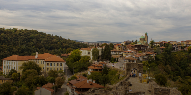 Нови бакалавърски програми за учители по „Религия“ във Велико Търново