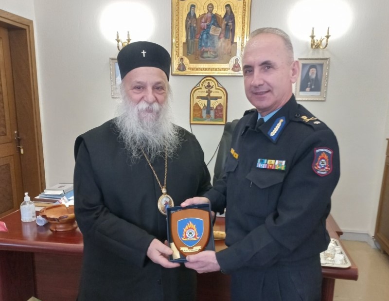 Επίσκεψη νέου Διοικητή της Περιφερειακής Πυροσβεστικής Διοίκησης στο Μητροπολίτη Γρεβενών