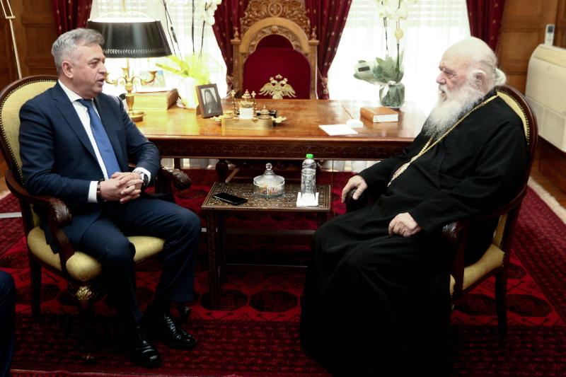 Συνάντηση Αρχιεπισκόπου Αθηνών με τον Δήμαρχο Γεωργίου Καραϊσκάκη Νομού Άρτης