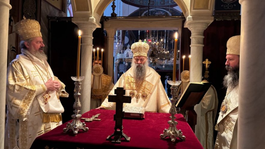 Патријарх српски Порфирије служио Литургију на ПБФ-у