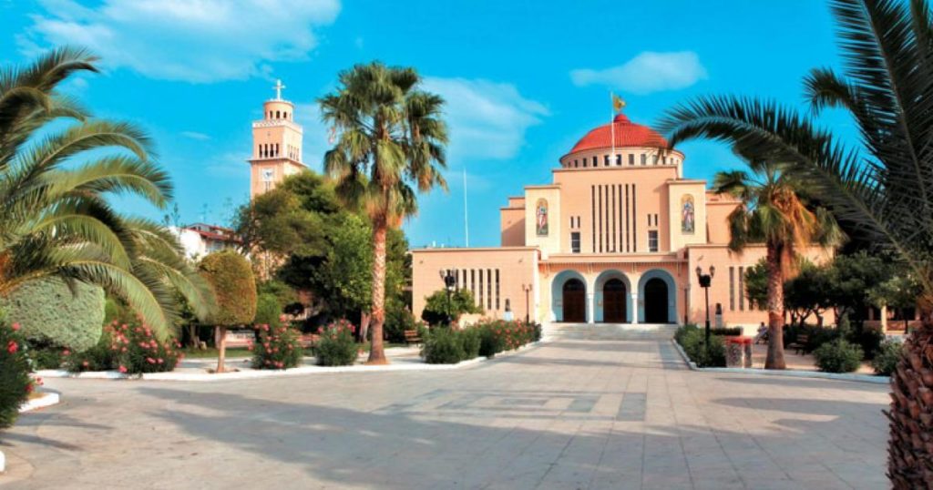 Η Μητρόπολη Κορίνθου για το ωράριο των Κατανυκτικών Εσπερινών