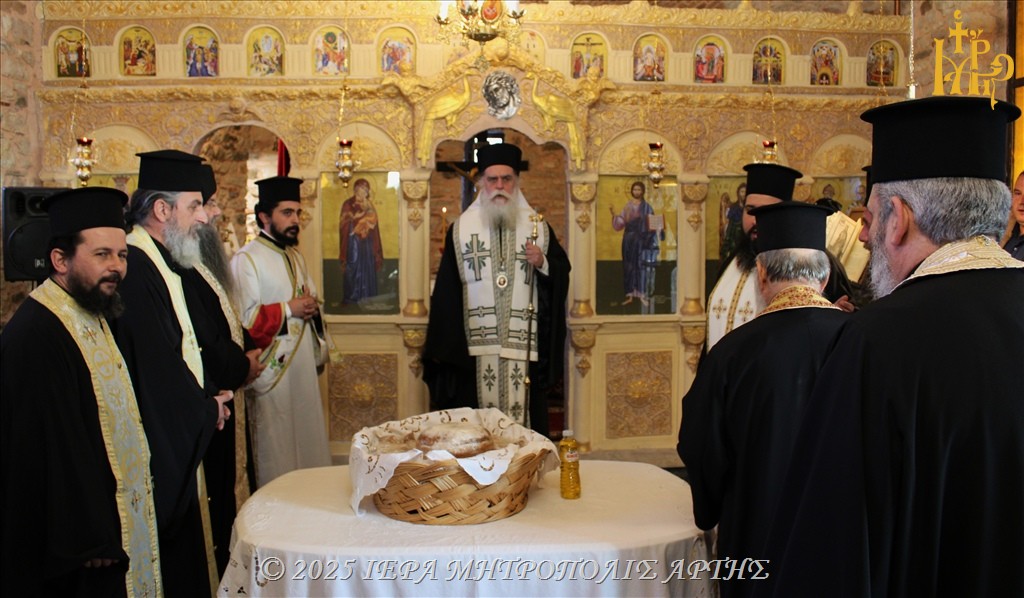 Θυρανοίξια Παρεκκλησίου στην ενορία Συκεών Άρτης