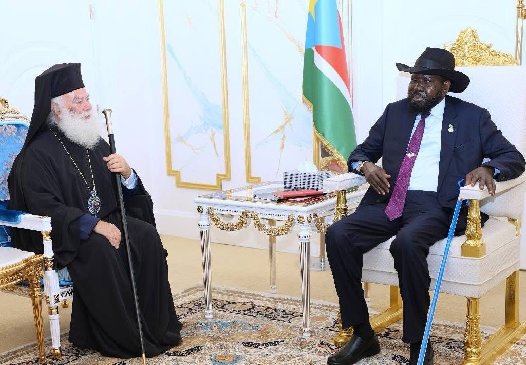 Ο Πατριάρχης Αλεξανδρείας Θεόδωρος με τον Πρόεδρο του Νοτίου Σουδάν – Ευχή να λειτουργήσει ξανά το Ελληνικό σχολείο της Τζούμπας