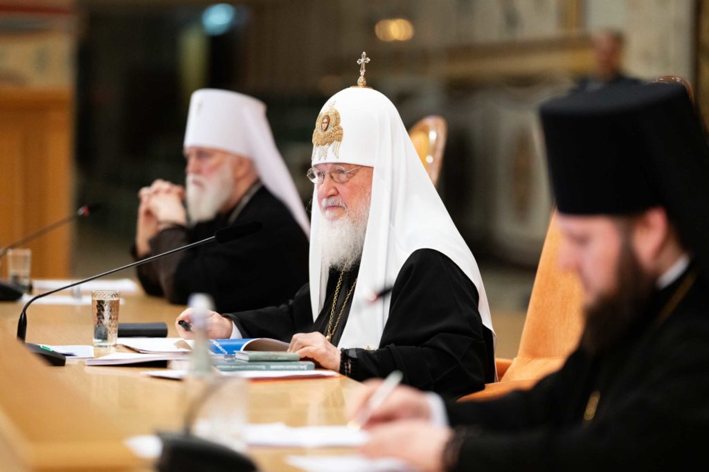 Святейший Патриарх Кирилл и духовенство Московской митрополии поддержали инициативу, направленную на защиту беременных женщин, и предложение об установлении даты празднования Дня многодетной семьи